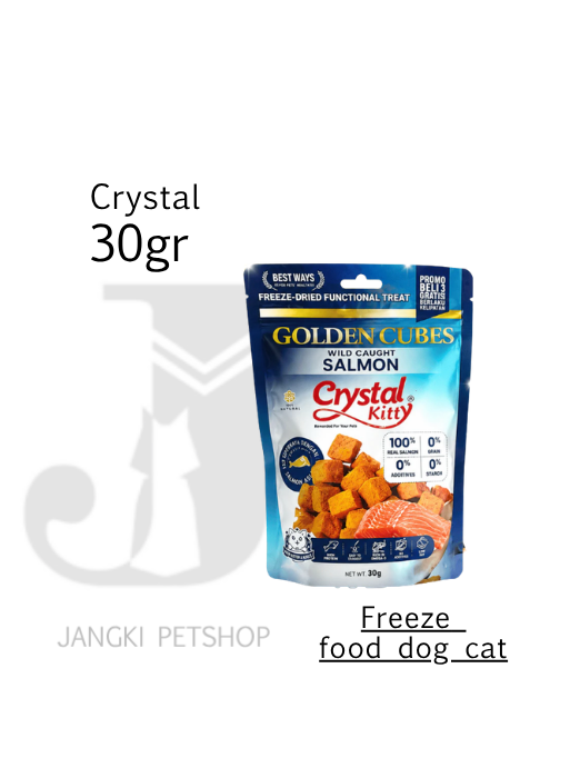 Crystal Kitty Golden Cubes Pure Salmon 30 gr - Snack Kucing 30 gr